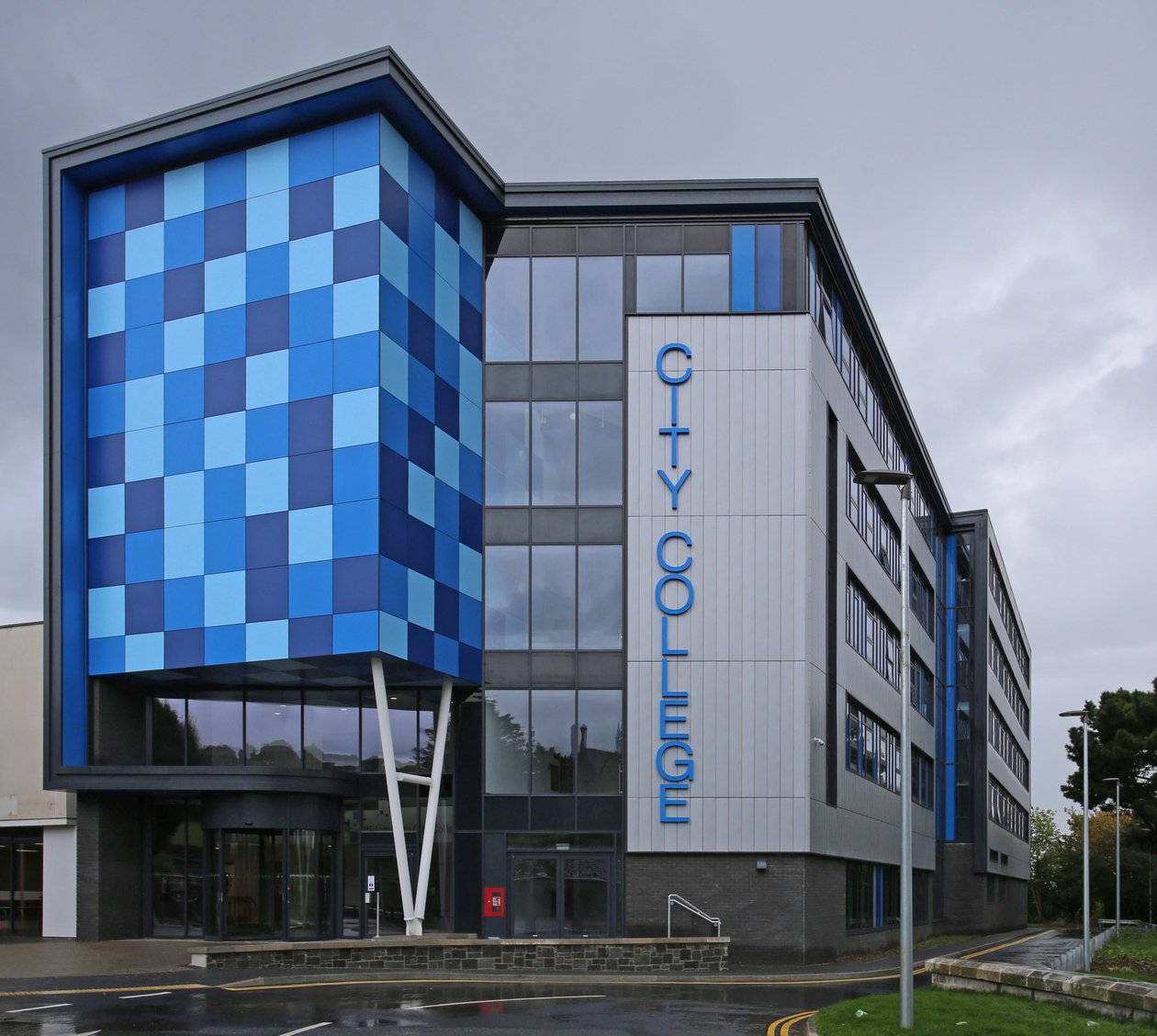 Plymouth City College STEM Center z Kings Road od Unbekannt Unbekannt