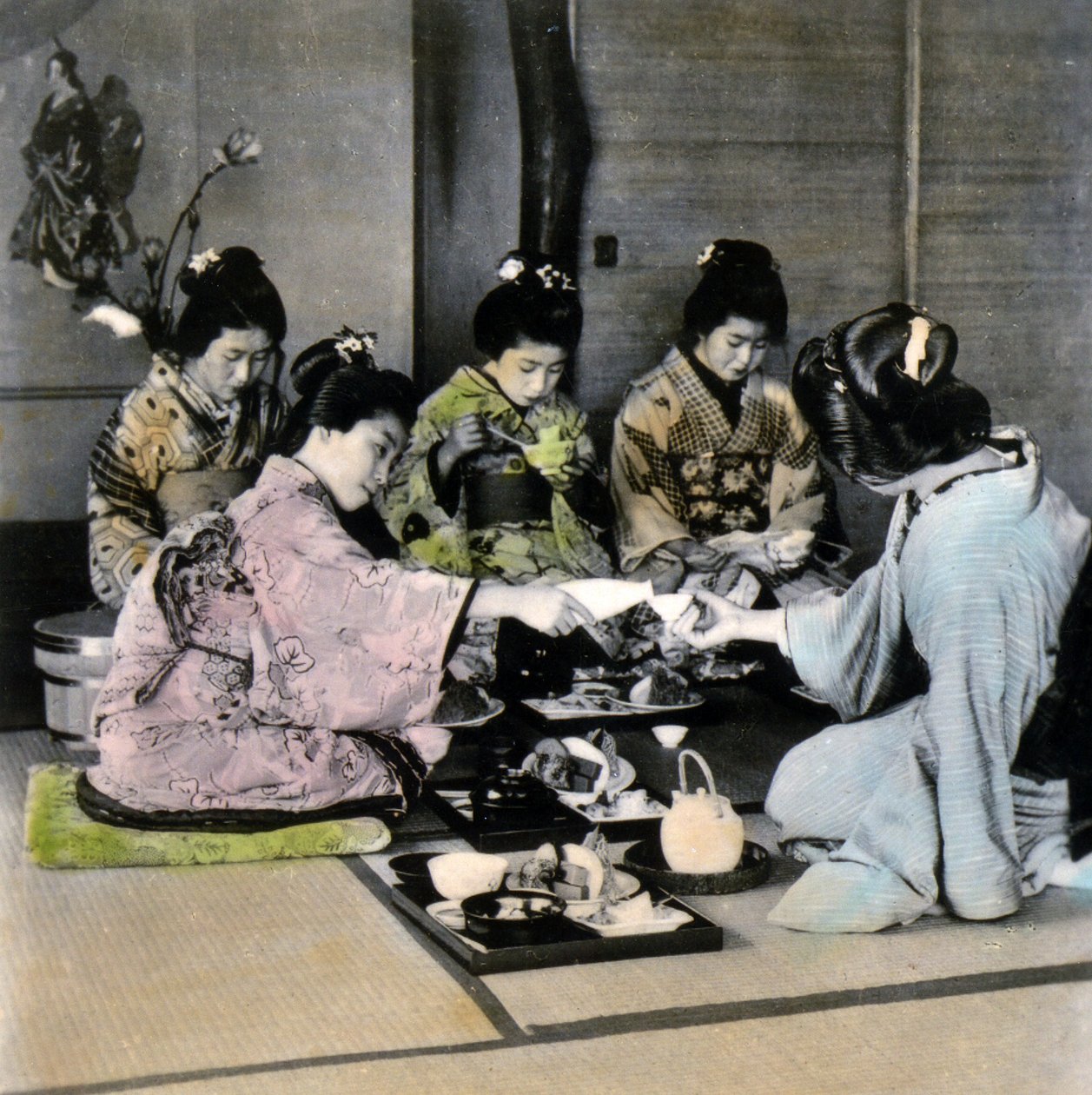 The Tea Ceremony, cca 1900 (foto alba) od Japanese Photographer
