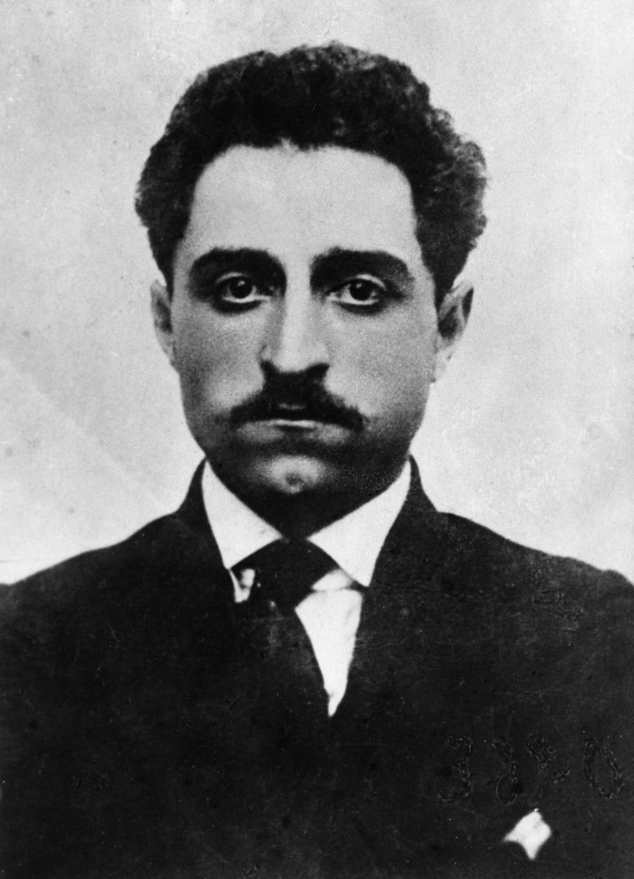 Grigorij Konstantinovič Ordžonikidze (Sergo Ordžonikidze) Když byl studentem bolševické stranické školy v Longjumeau, 1911. od Unknown
