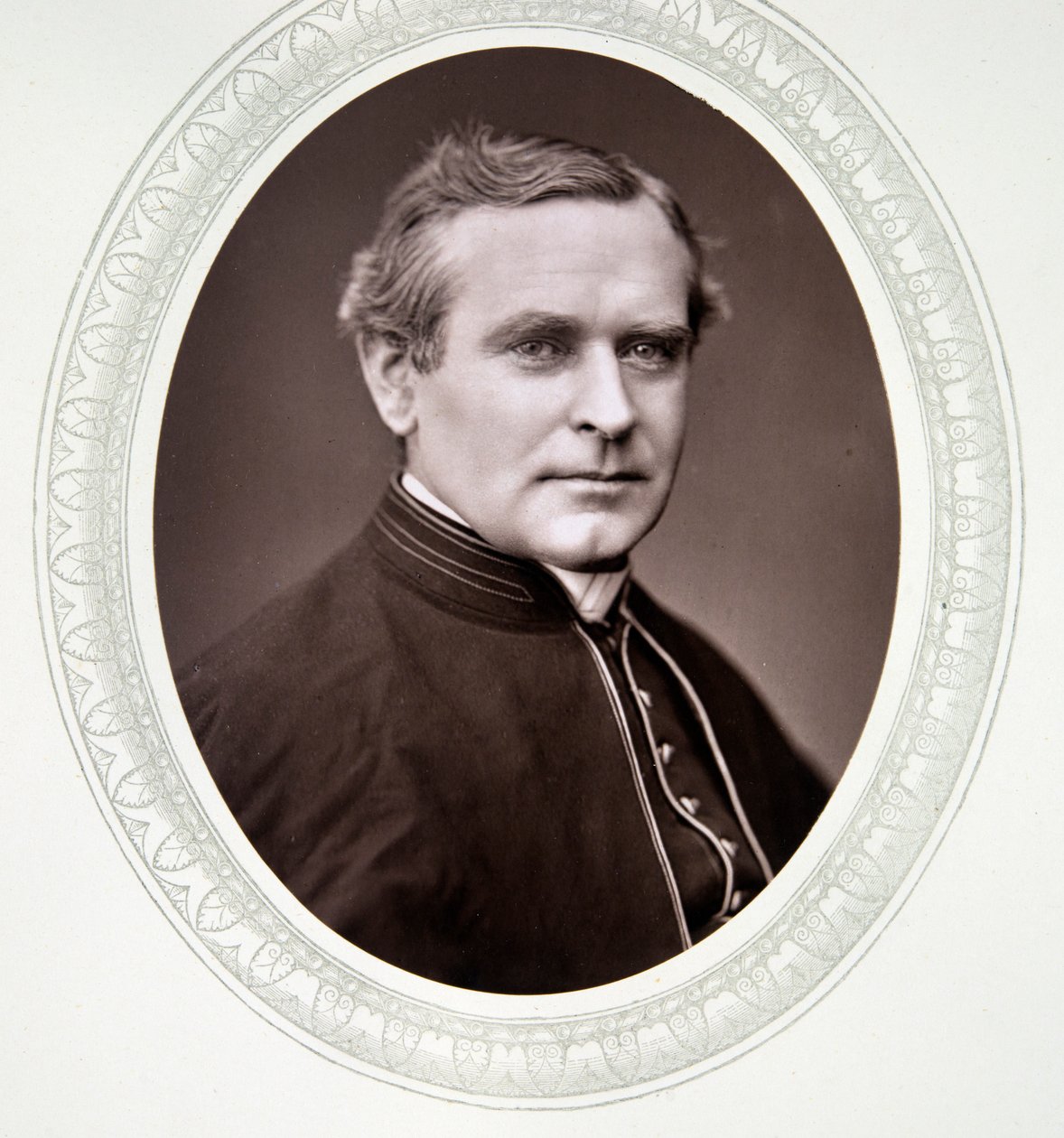 Páter Monsignor Capel od English Photographer