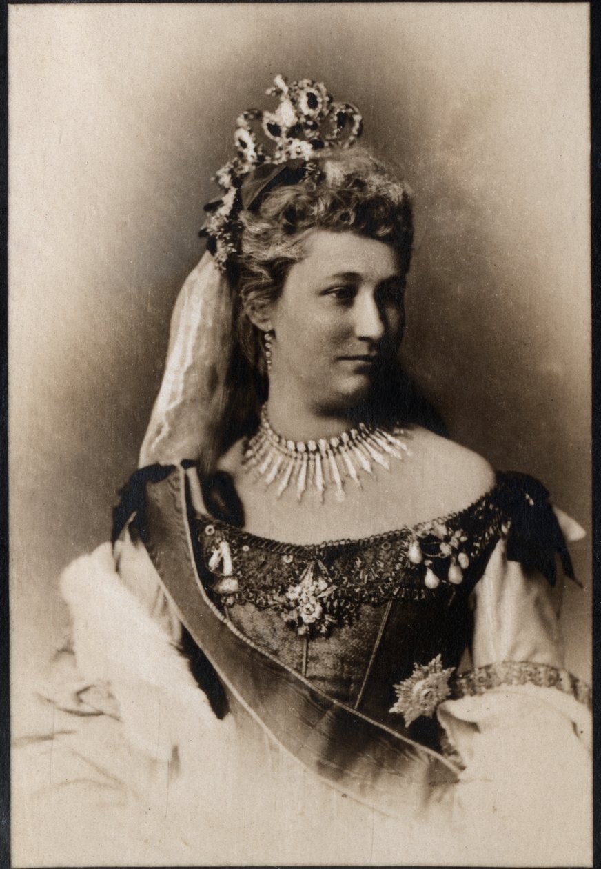 Portrét Augusty Viktorie ze Šlesvicka-Holštýnska (1846-1923), německé císařovny. od French Photographer