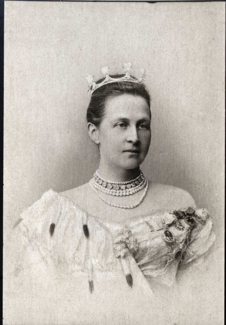 Portrét Olgy Konstantinovny z Ruska (1851-1926), královny Řecka. od French Photographer