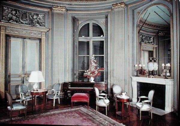 Pohled na salon od Alexandre Theodore Brongniart