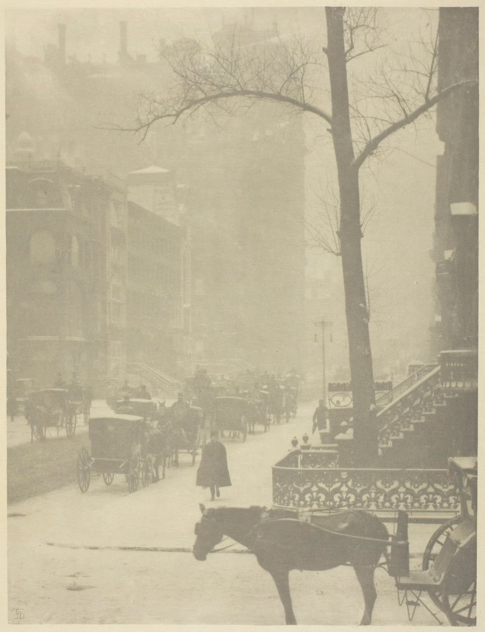 The Street, Fifth Avenue, 190001, vytištěno 190304. od Alfred Stieglitz