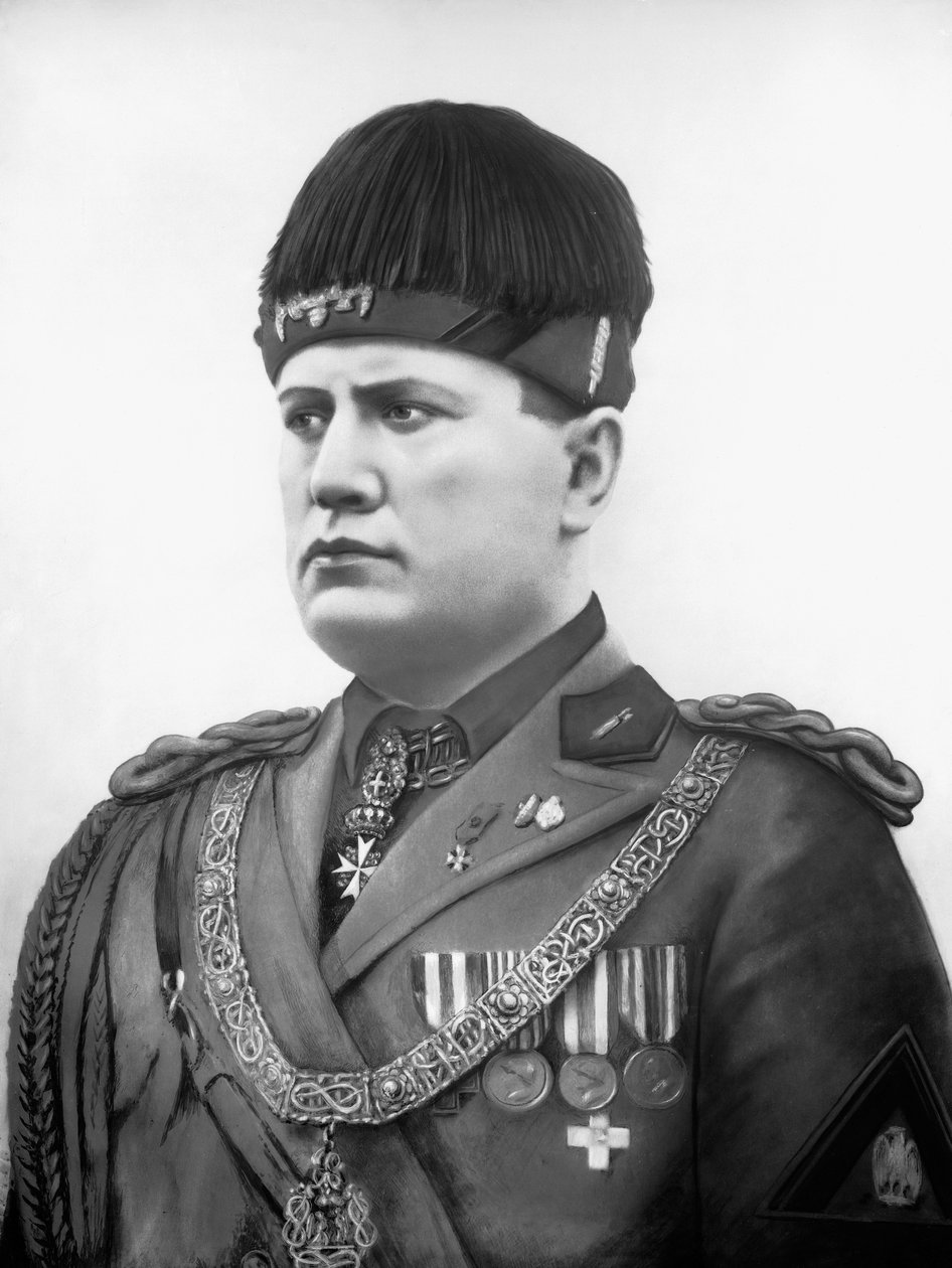 Benito Mussolini (černobílá fotografie) od Fratelli Alinari