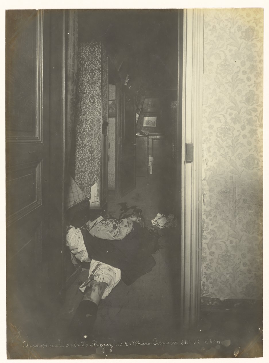 Nález mrtvoly od Alphonse Bertillon