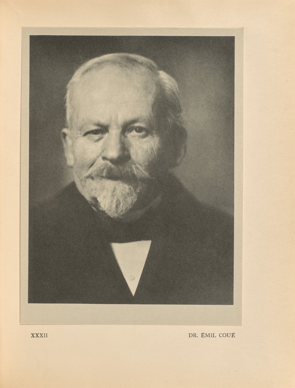 Dr. Émil Coué od Alvin Langdon Coburn