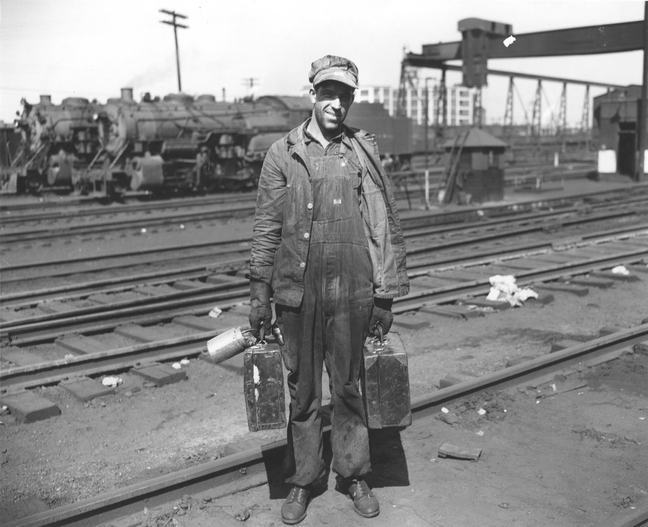 Železniční dělník, kolem roku 1900 od American Photographer