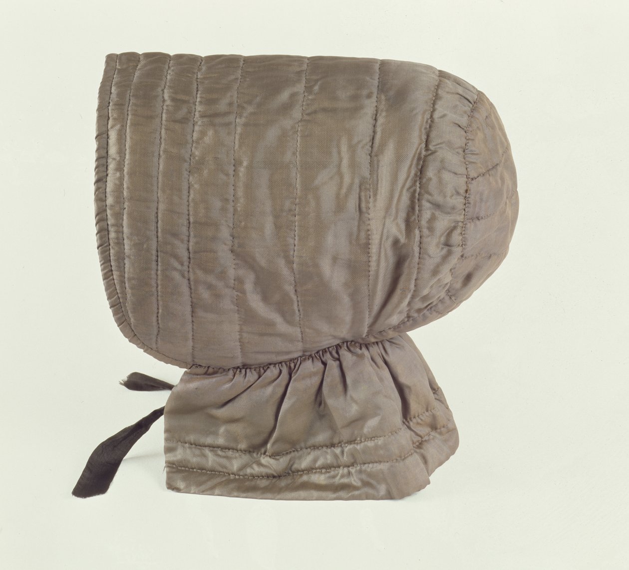 Quaker Bonnet, c.1780 (textil) od American School