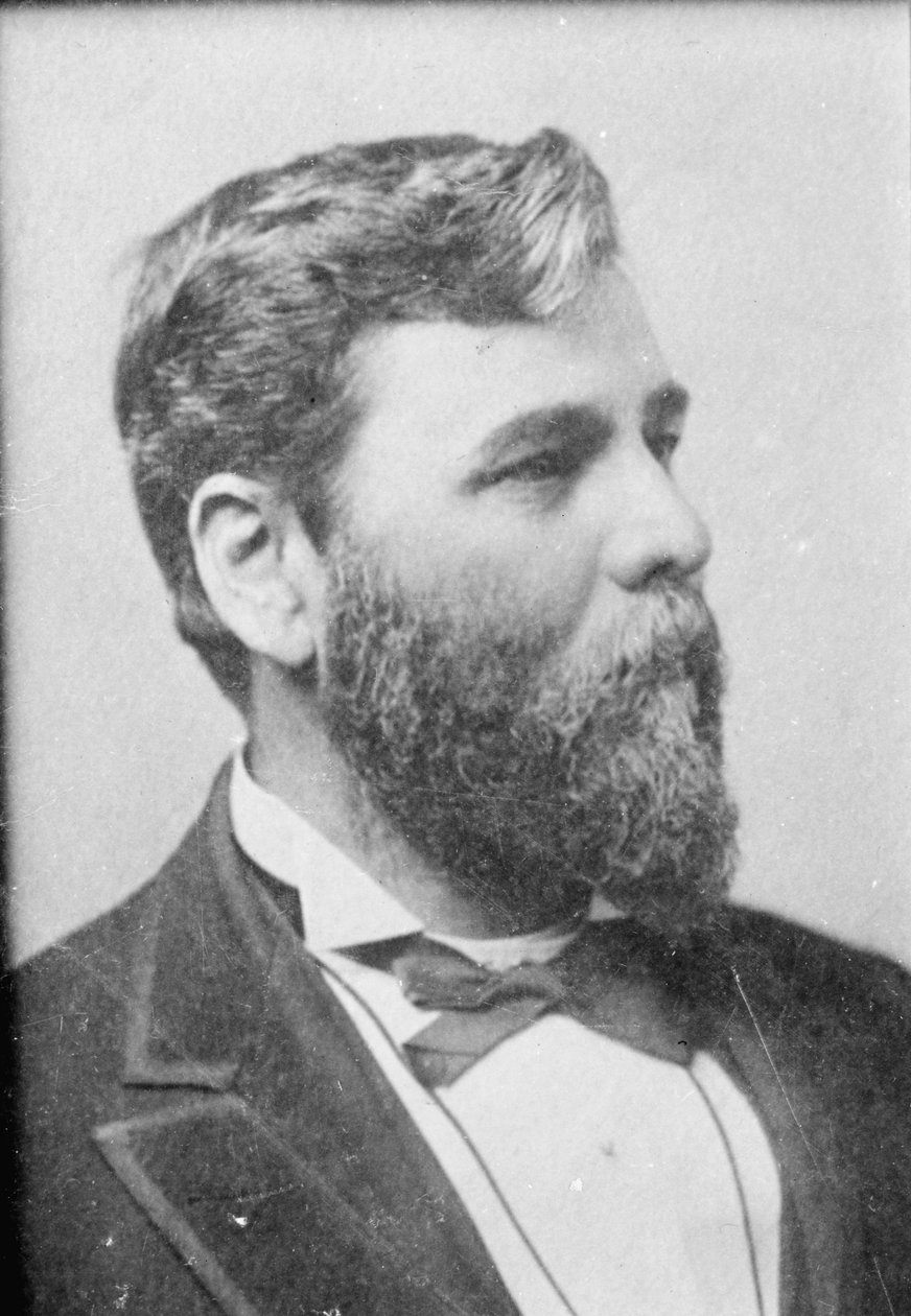 Milton M. Holland od American Photographer