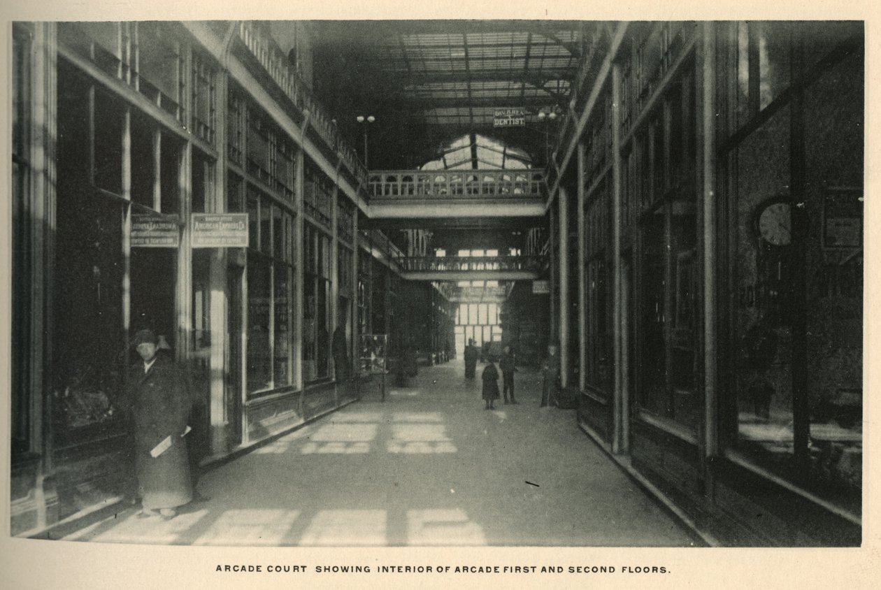 Pullman Project (stříbrný želatinový potisk) od American Photographer