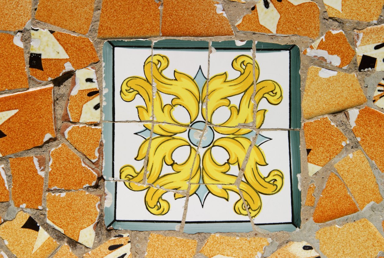 Keramické dlaždice, 1900-14 (keramické) od Antonio Gaudi