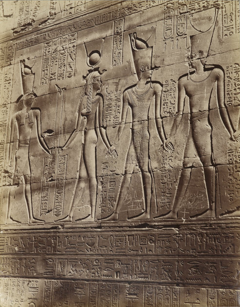 Basreliéf z chrámu v Edfu od Antonio Beato