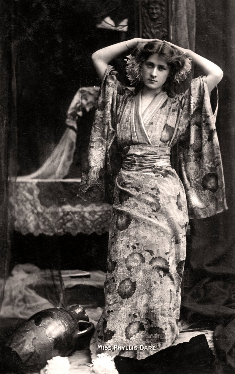 Phyllis Dare 1890-1975, anglická herečka, 1906. od Bassano Studio