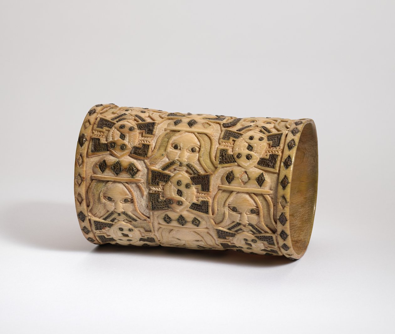 Edo náramek od Benin