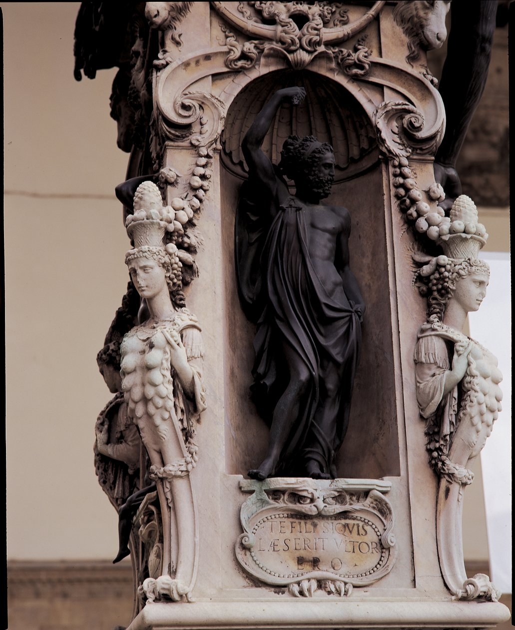 Detail Jupitera, ze základny sochy Persea s hlavou Medúzy, bronz 1545-55 od Benvenuto Cellini