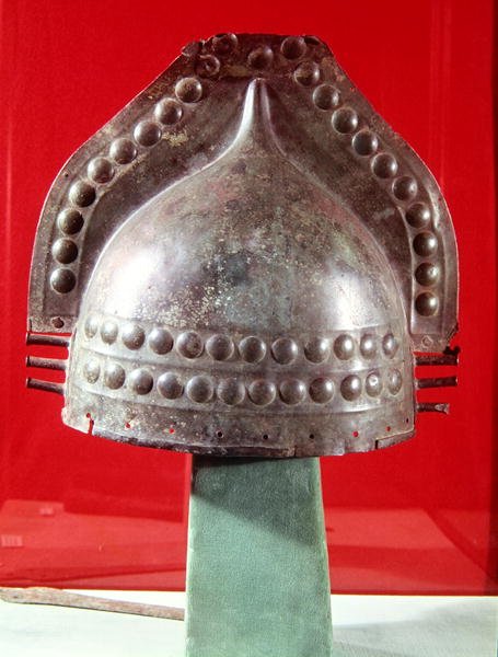 Přilba, 1000 př. n. l. (kovová) od Bronze Age