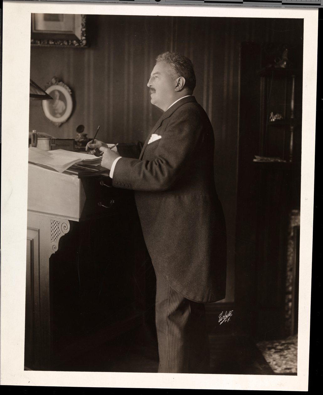 Victor Herbert, 1900-20 (stříbrný želatinový tisk) od Byron Company