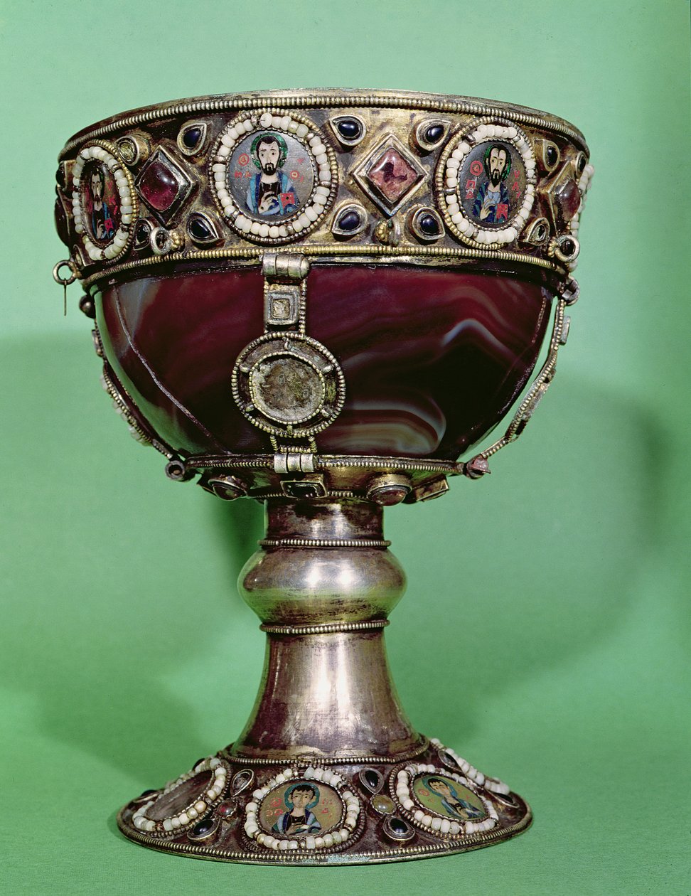 Kalich (křemen, smalt a zlacené stříbro) od Byzantine