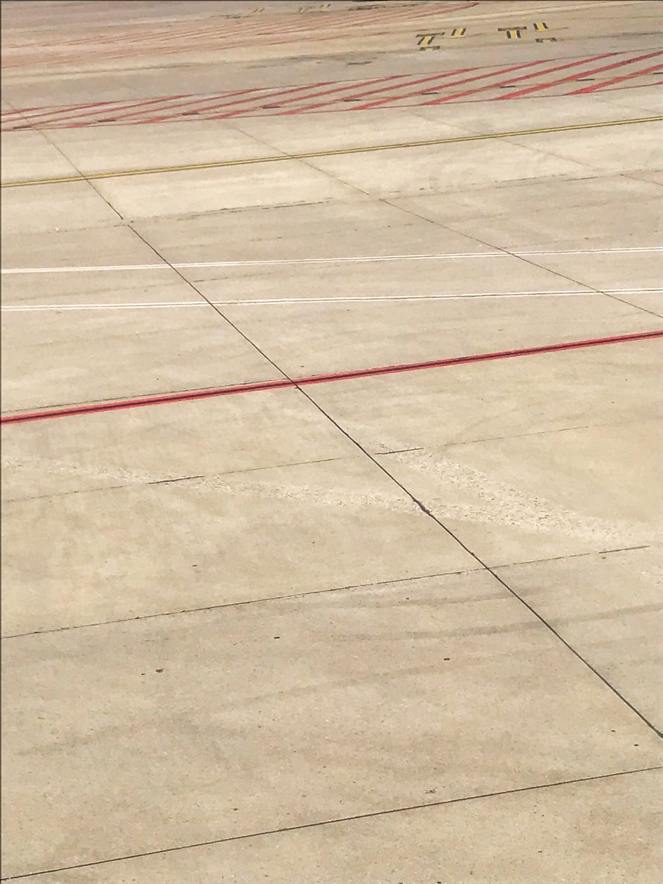 Kompozice - Tarmac, 2019 (foto) od Cécile Jamet