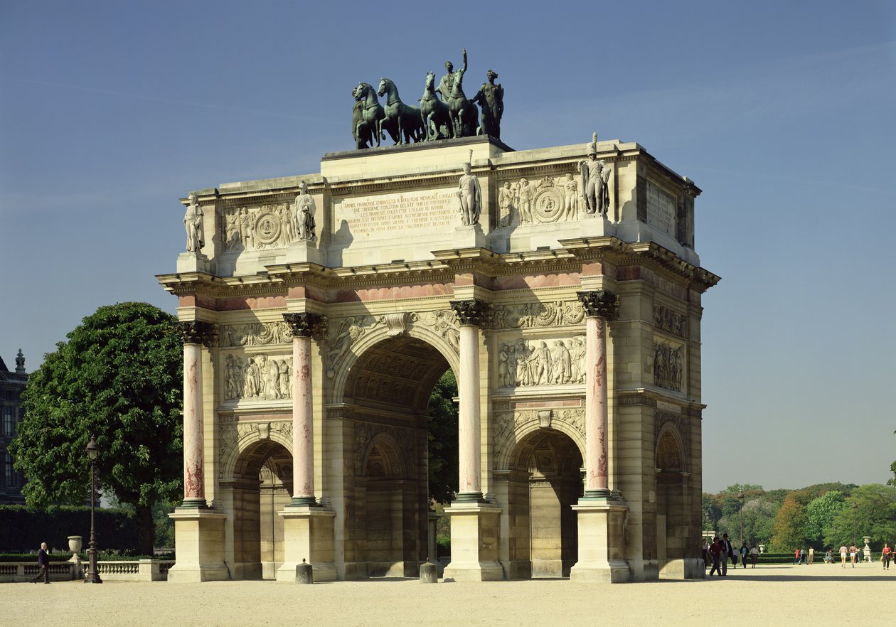 Pohled na Arc de Triomphe z Carrouselu, postaveného v letech 1806-08 od Charles Percier