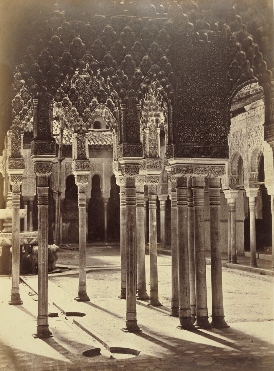 (Soud lvů v Alhambře (Patio de los Leones en la Alhambra)) od Charles Clifford