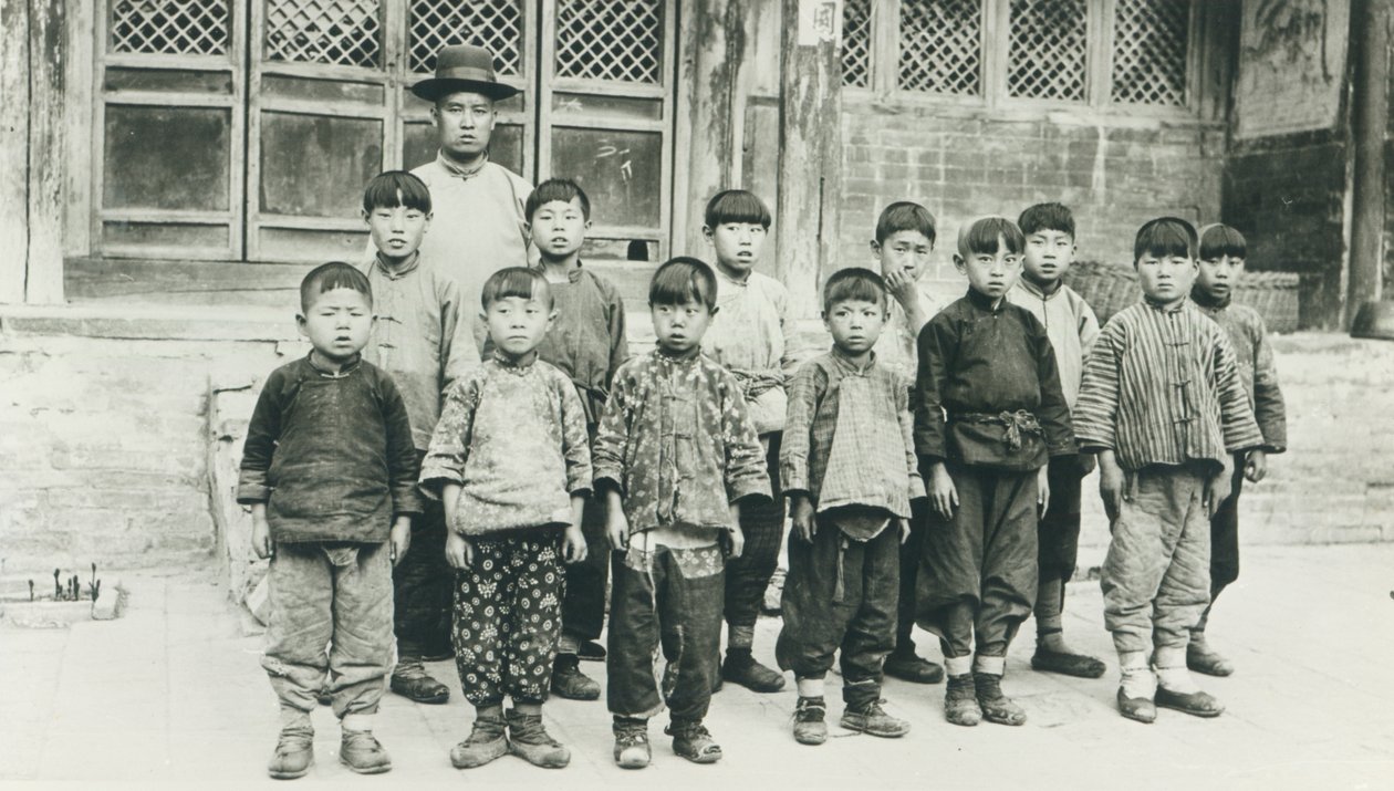 Učitel a žáci od Chinese Photographer