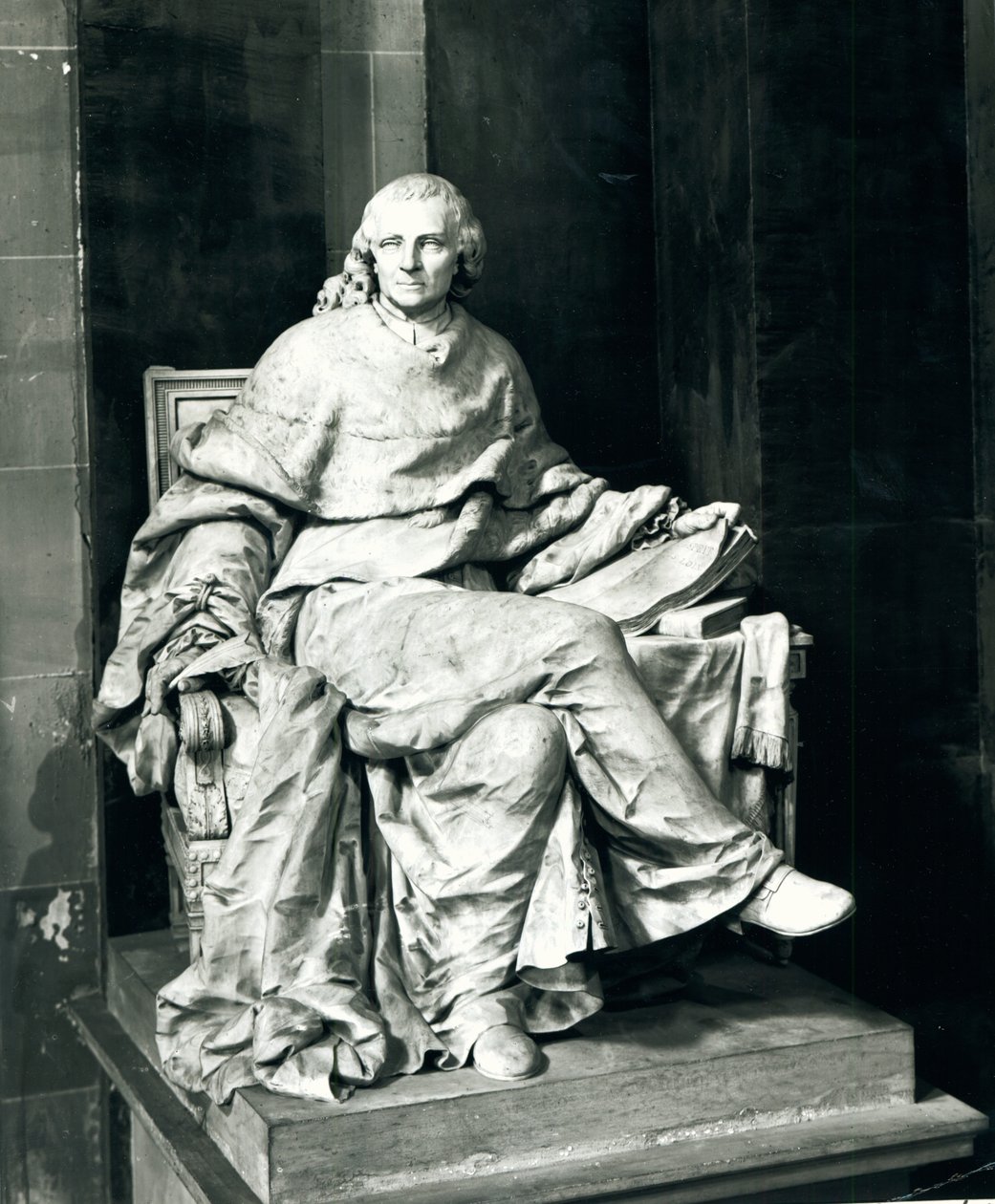 Charles de Secondat (1689-1755) Baron de Montesquieu, 1779 (mramor) od Claude Michel Clodion
