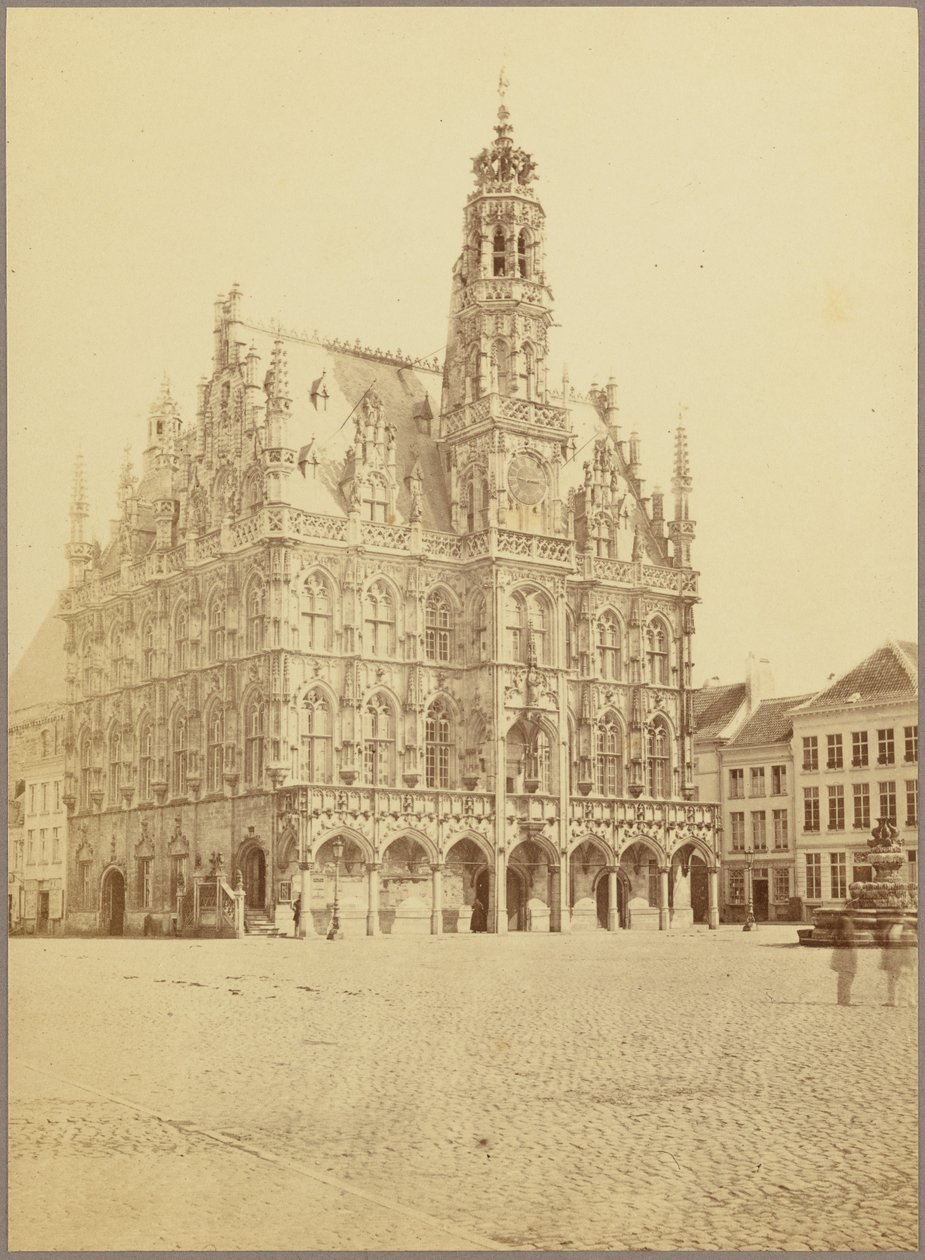 Hotel de ville, Oudenarde od Cundall and Fleming