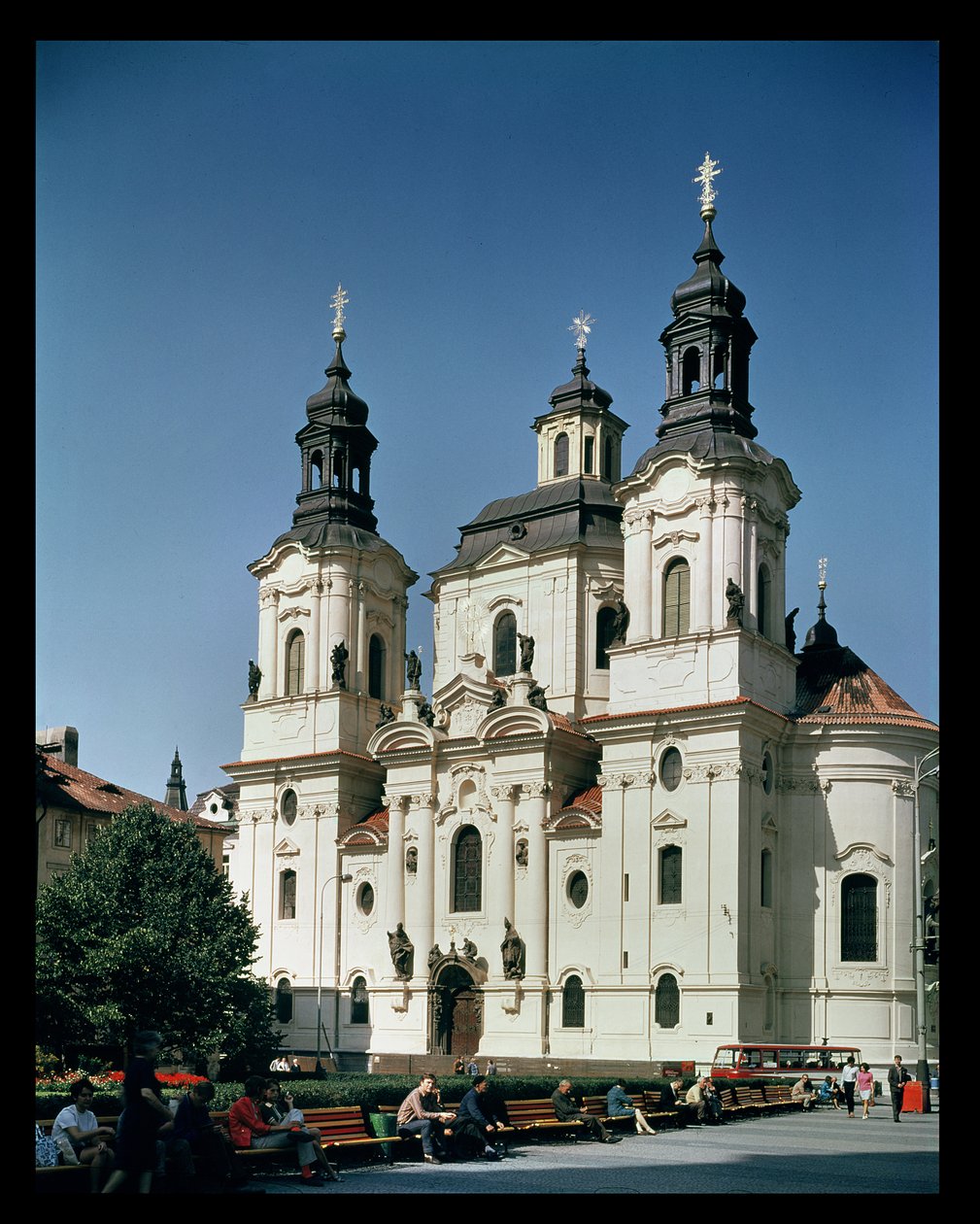 Kostel sv. Mikuláše z let 1703-61 od Czech School