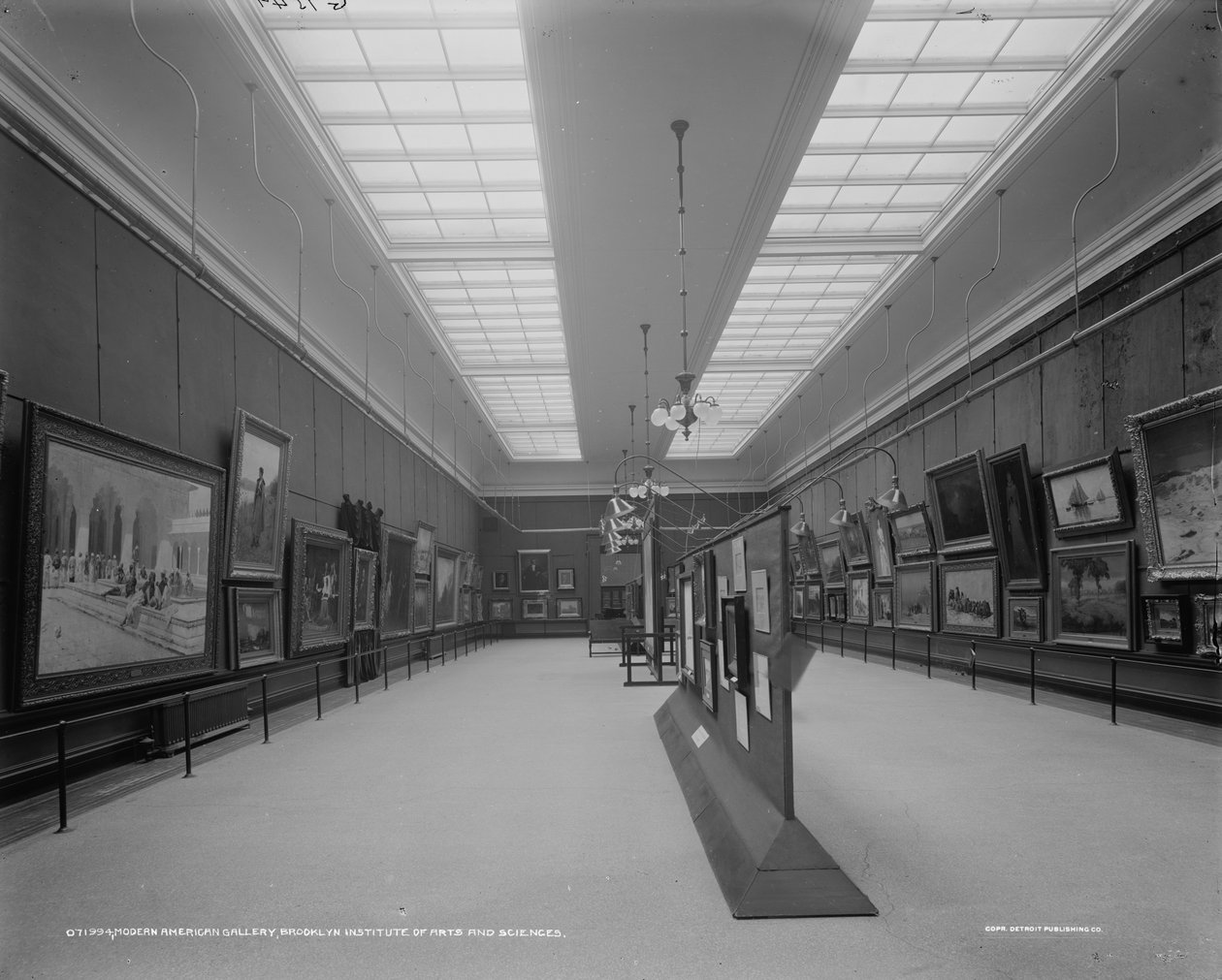 Moderní americká galerie, Brooklynský institut umění a věd, c.1905-15 od Detroit Publishing Co.