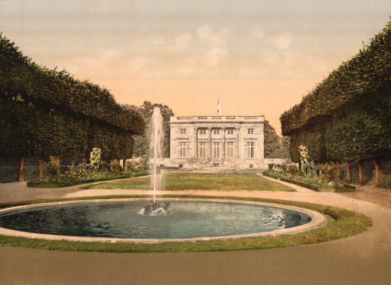 Petit Trianon, Versailles, kolem 1890-1900 od Detroit Publishing Co.