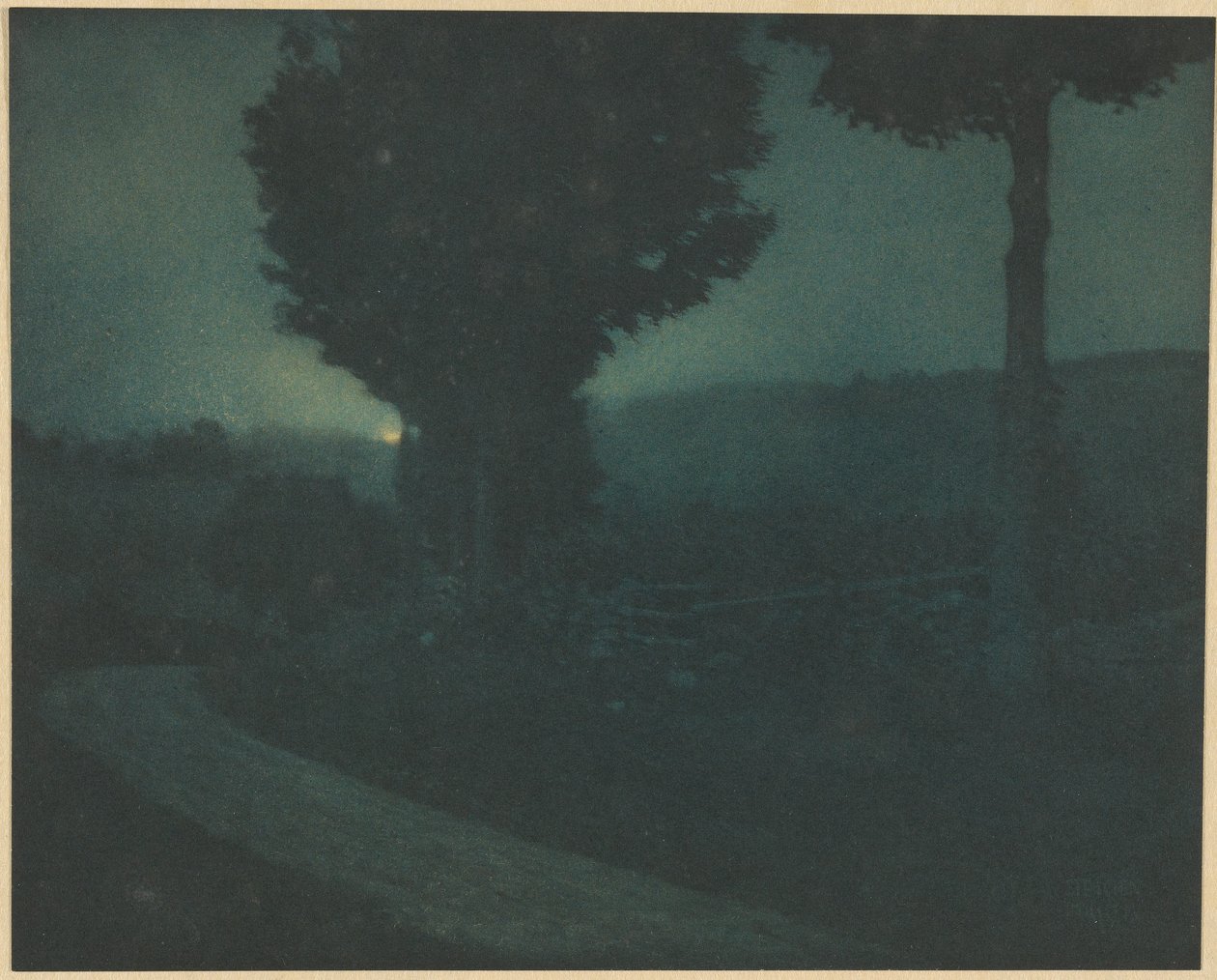 [Cesta do údolí -- Východ měsíce] od Edward Steichen