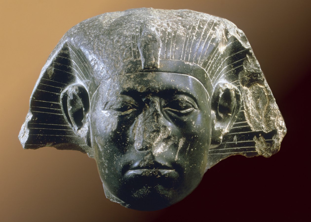 Portrét hlavy Sesostris III (1878-43 př.nl) ze sfingy, Střední říše, cca 1850 př.nl (diorit) od Egyptian 12th Dynasty