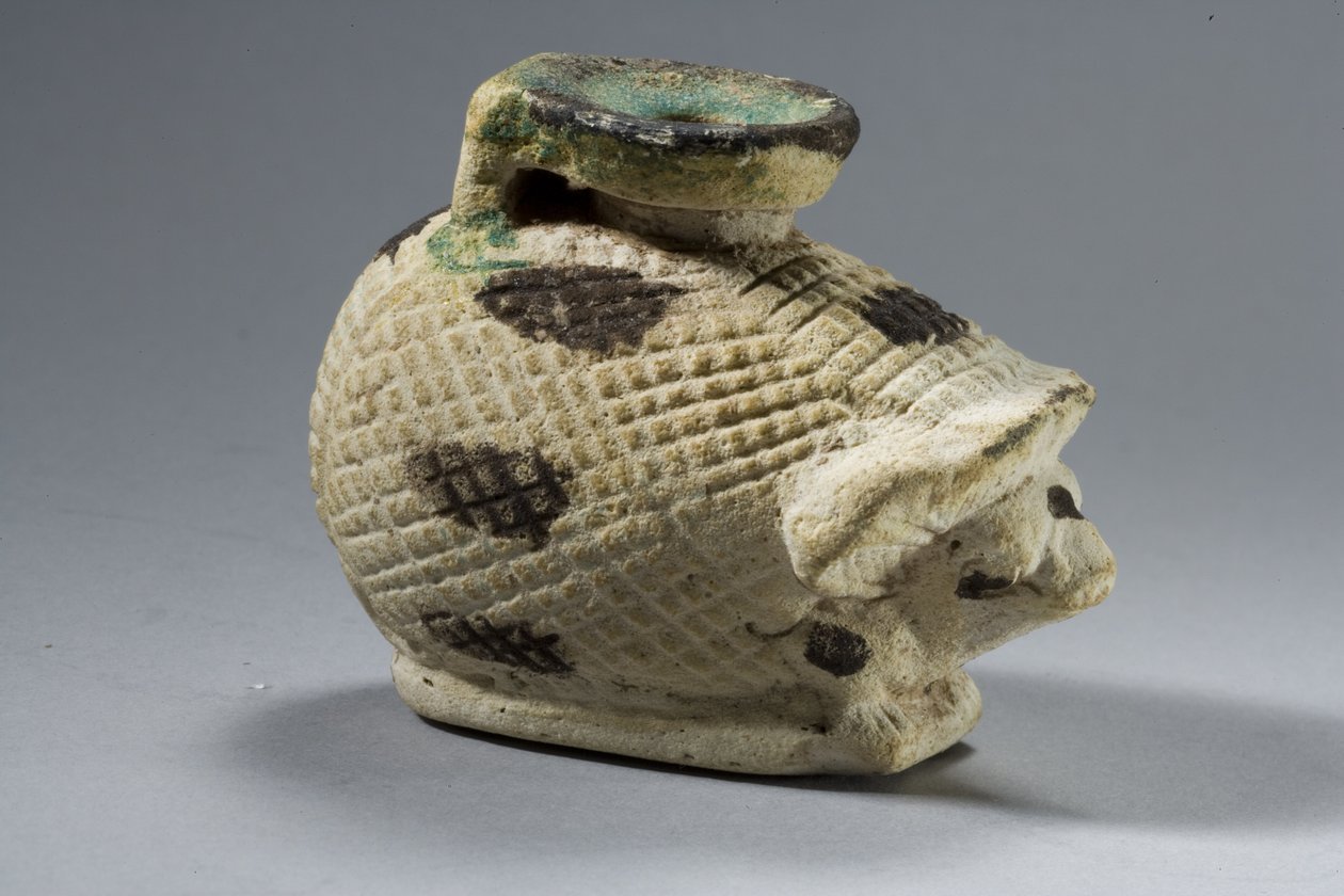 Hedgehog aryballos, Saite Period (fajáns) od Egyptian 26th Dynasty