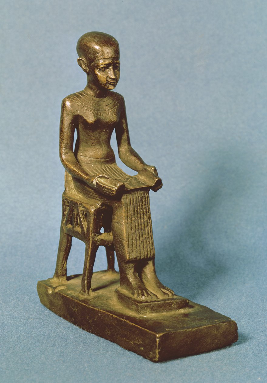 Sedící socha Imhotepa od Egyptian 26th Dynasty