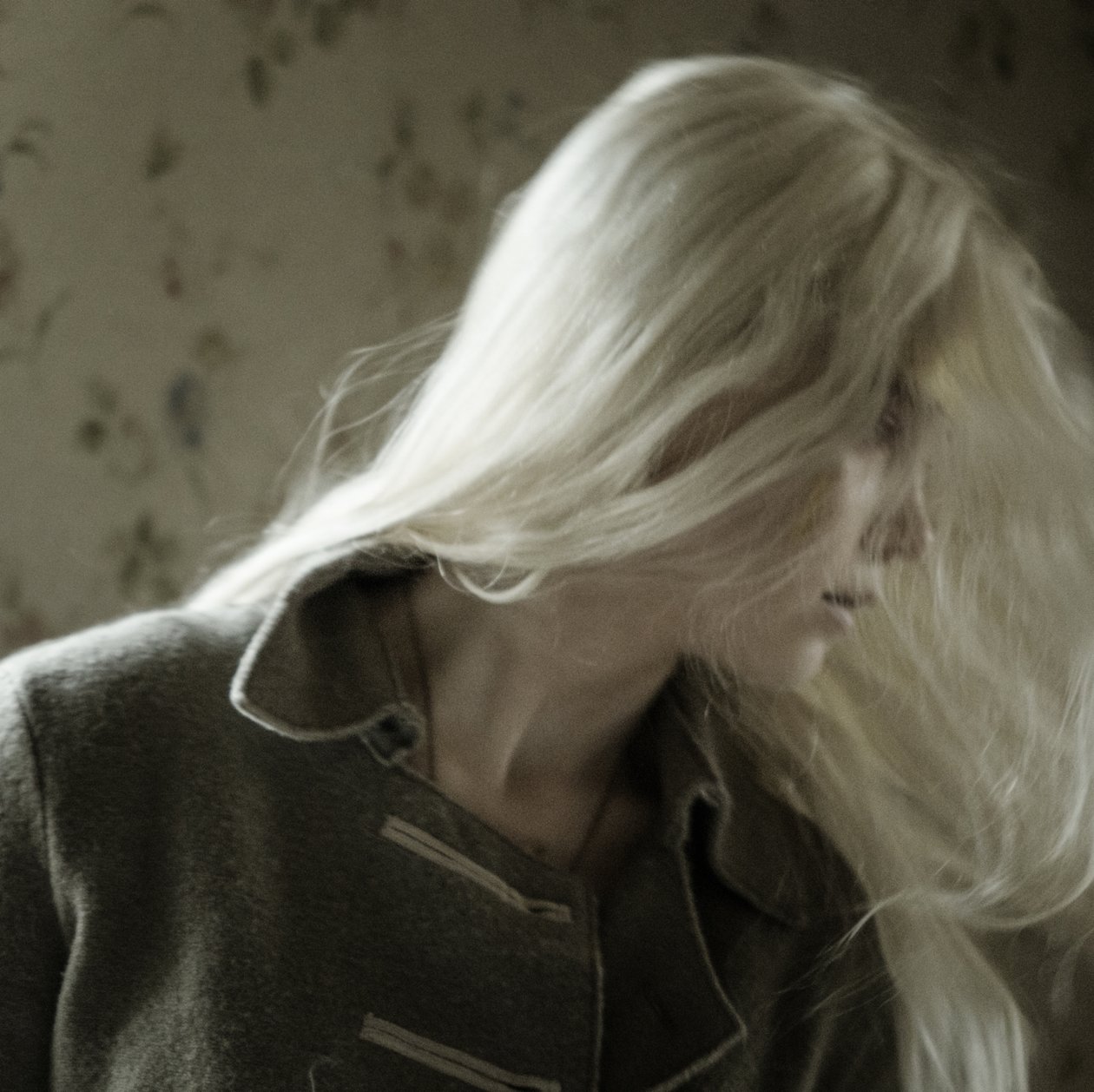 Getting Away, 2015 (sítotisk) od Elinleticia Högabo