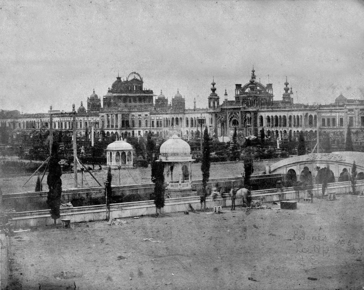 Lucknow, krátce po obležení, 1857 od English Photographer