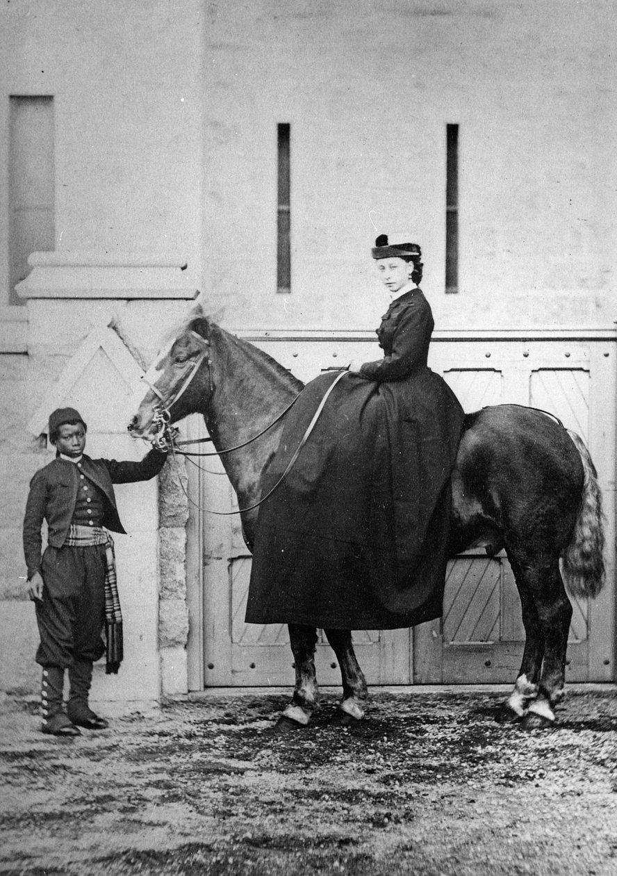 Princezna Alice, kolem roku 1862 od English Photographer