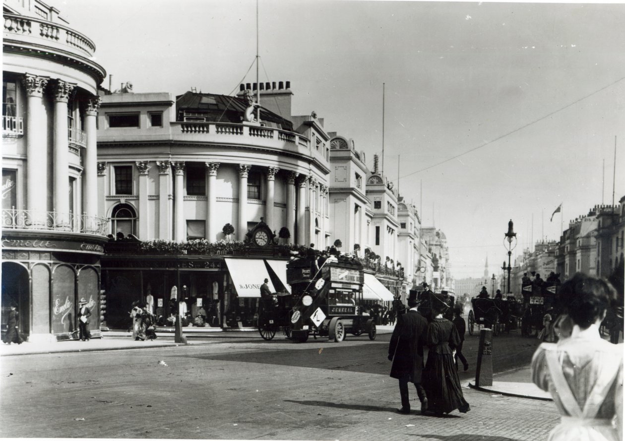 Regent Street, Londýn, kolem roku 1900 od English Photographer