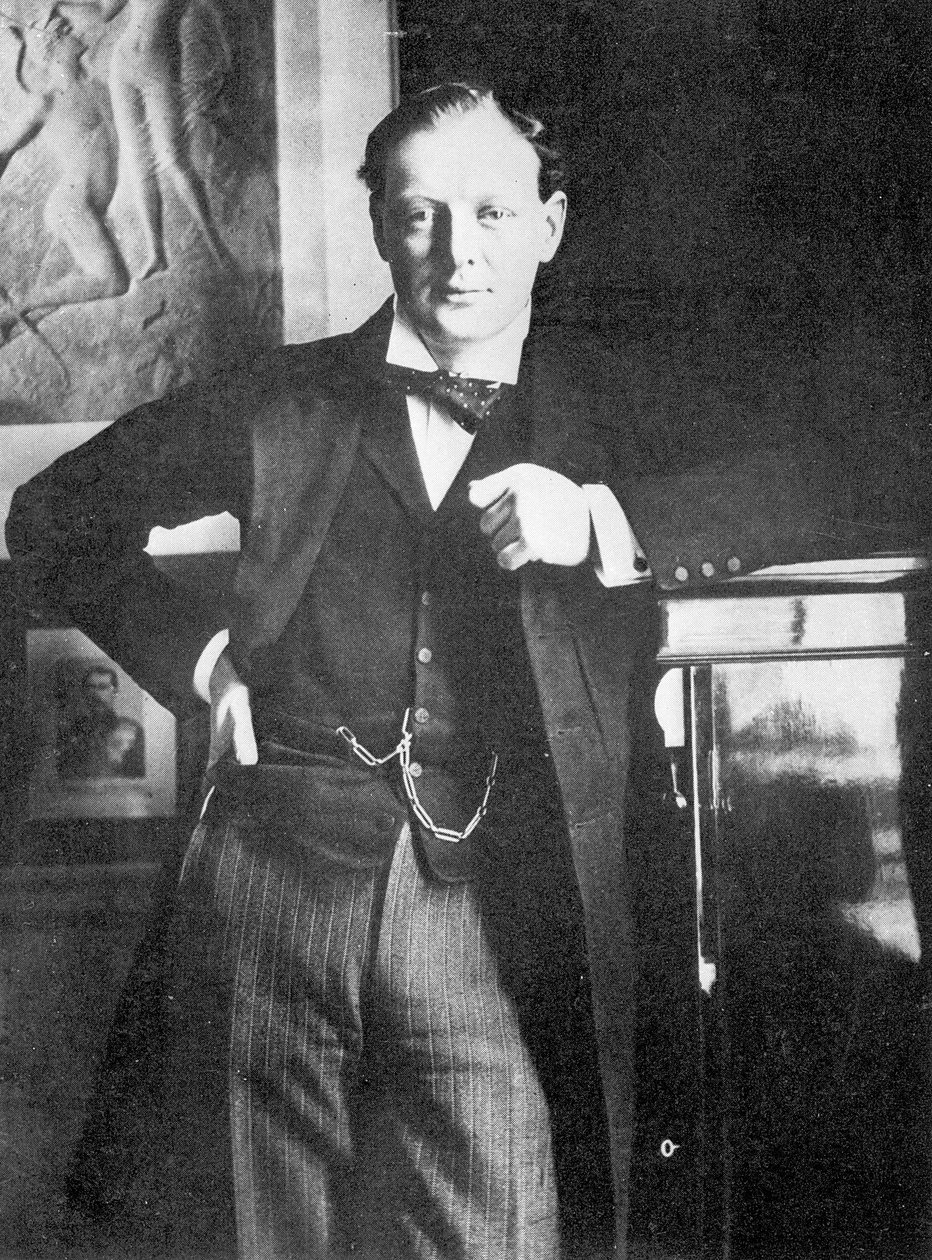 Winston Spencer Churchill v roce 1904 od English Photographer
