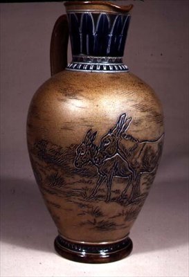 Džbán Doulton (keramika) od English School