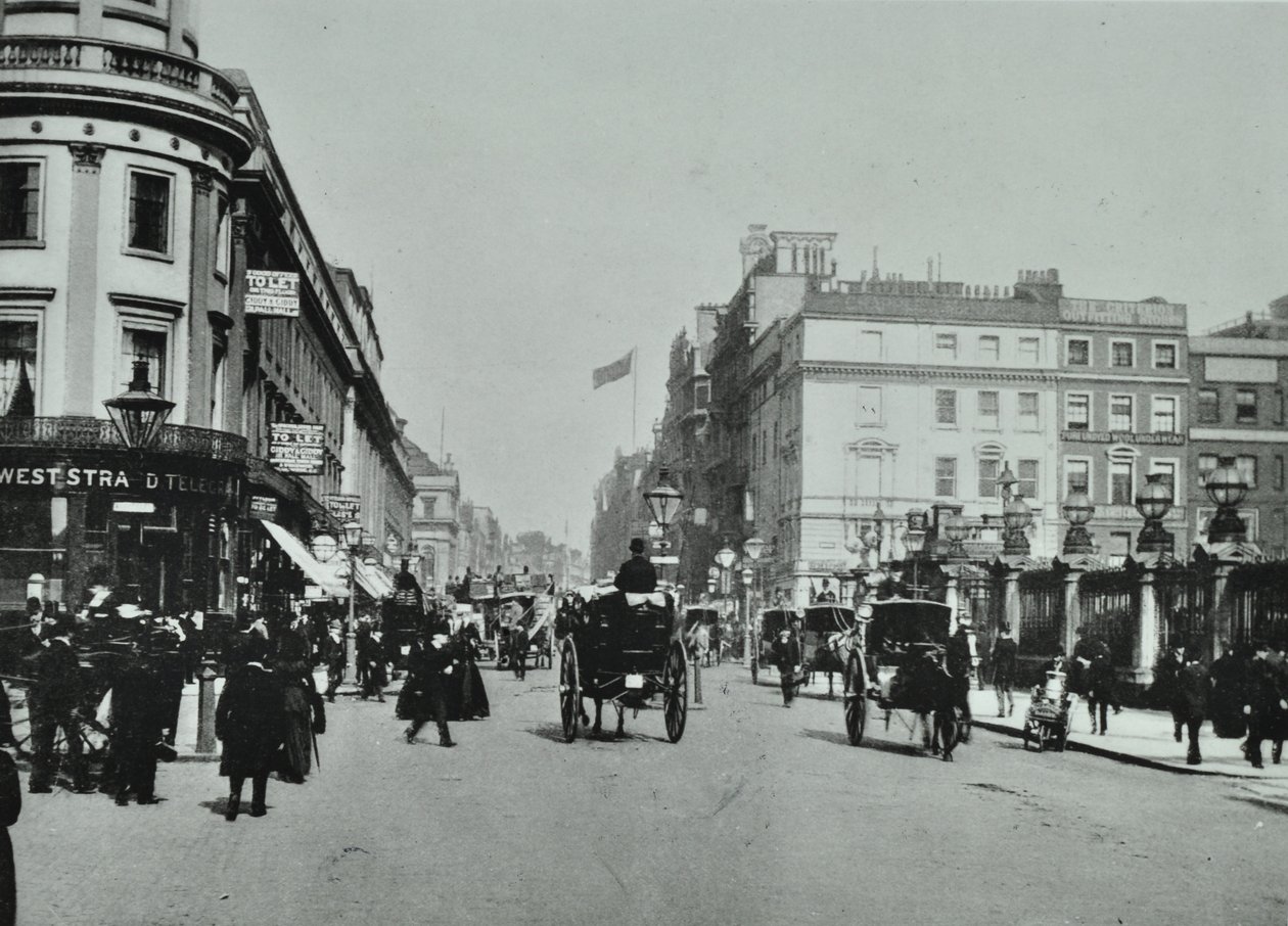 The Strand (West), 1895 od English Photographer