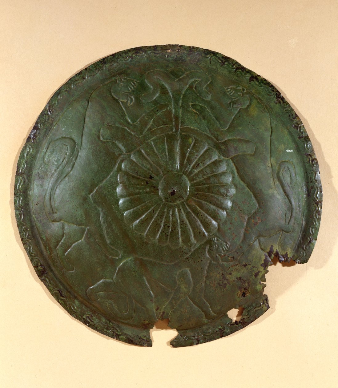 Disk s reliéfními dekoracemi z Cerveteri, Itálie (bronz) od Etruscan