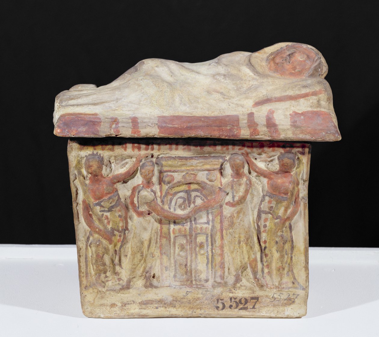 Etruská pohřební urna, počátek 1. století před naším letopočtem (terakota) od Etruscan