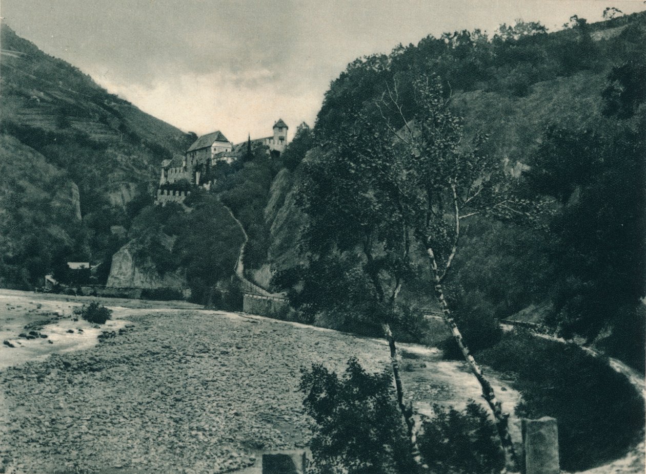 Zámek Runkelstein, Bolzano, Jižní Tyrolsko, Itálie, 1927 od Eugen Poppel
