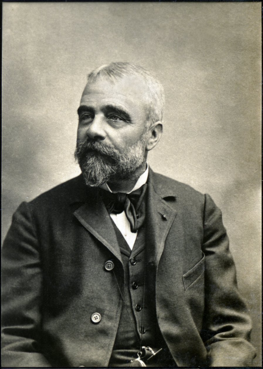 Ernest Lavisse (černobílá fotografie, konec 19. století) od Eugene Pirou