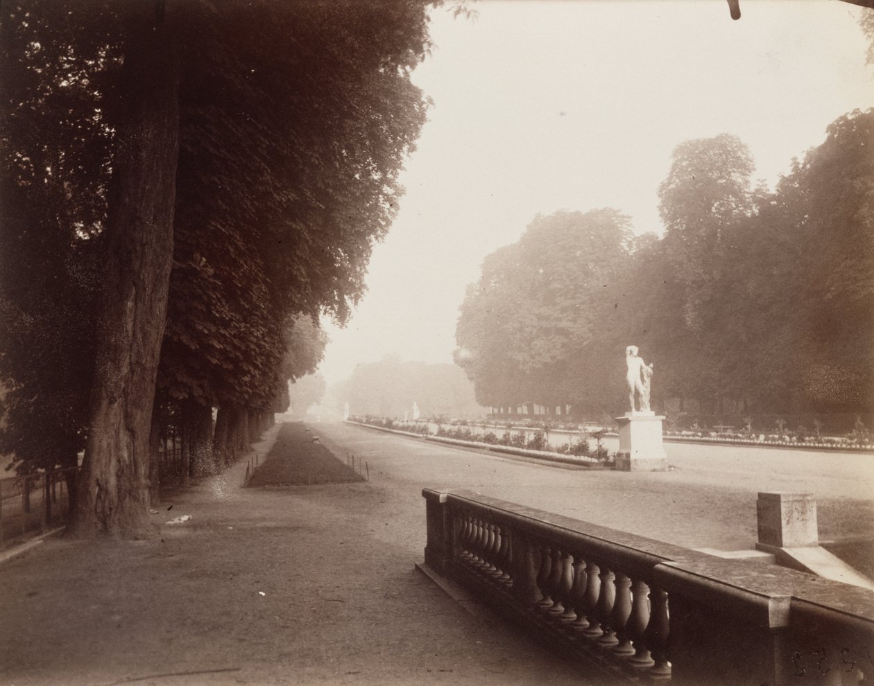 Saint-Cloud od Eugène Atget