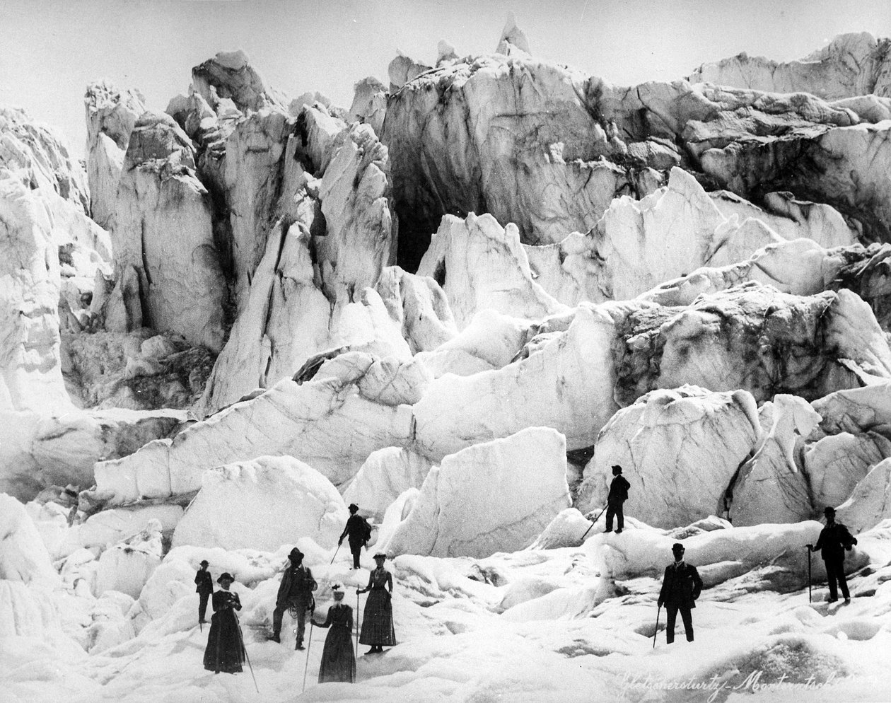 Horolezci na ledovci Morteratsch, konec C19 od European Photographer