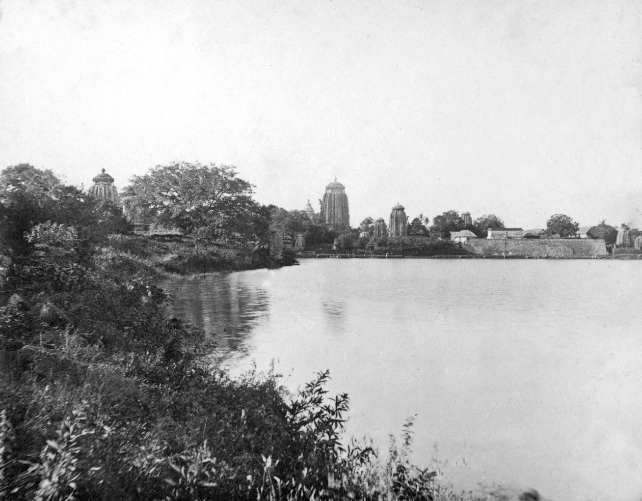 Chrámy Lingaraj, Bhubaneswar, Orissa, Indie, 1905-1906. od F. L. Peters